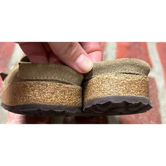 Birkenstock Buckley Suede Tan Clogs Moccasin Buckle Size 38 Narrow - Picture 11 of 14